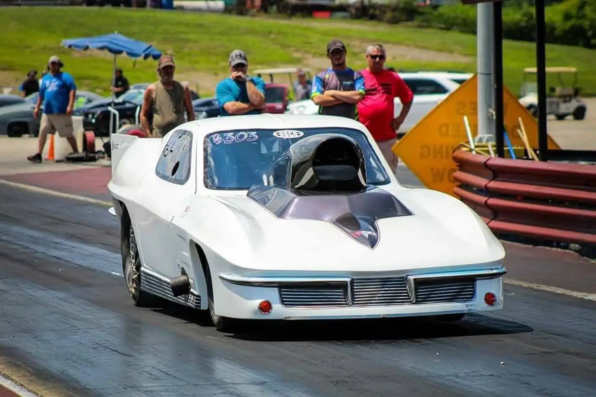 Drag Corvette 1920